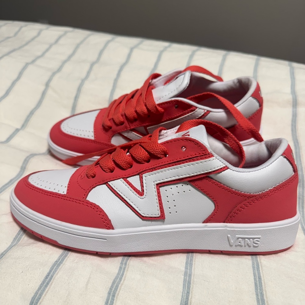 NEW Vans Lowland ComfyCush Sneaker